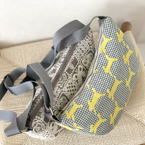 ミナペルホネン　フォレストタイル　ハンドメイドボディバッグ ⚮̈ミナペルホネン からだにフィットするボディバッグ forest