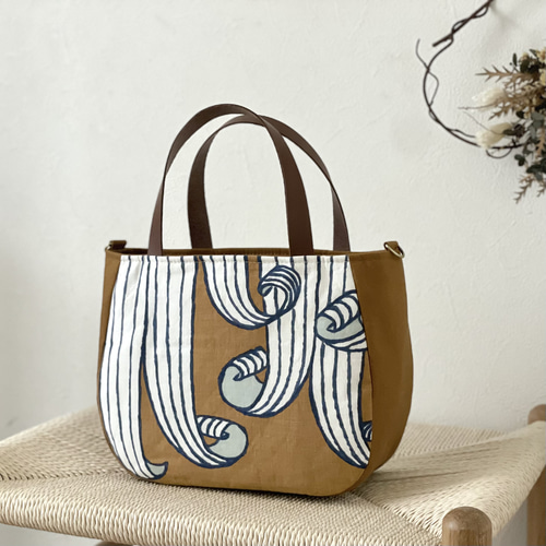 ⚮̈ミナペルホネン　mottoかくれんぼトート　swing brown ⚮̈ミナペルホネン mottoかくれんぼトート swing brown トートバッグ