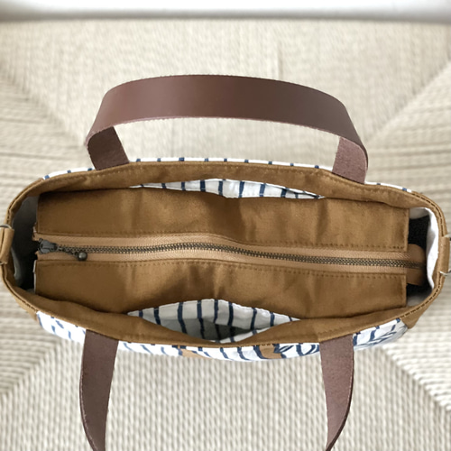 ⚮̈ミナペルホネン　mottoかくれんぼトート　swing brown ⚮̈ミナペルホネン mottoかくれんぼトート swing brown トート