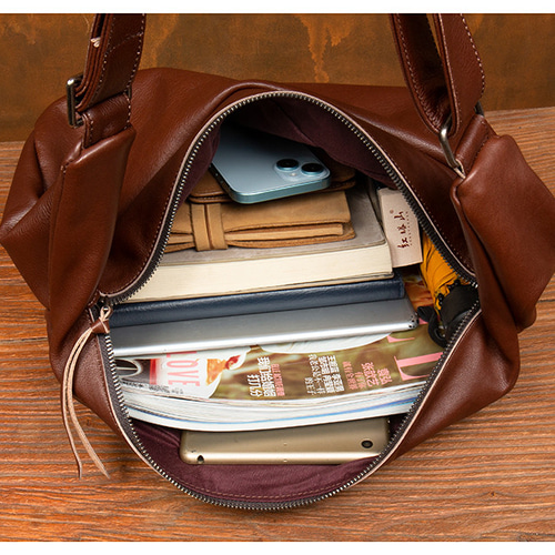韓国デザイン 高品質牛革 折りたたみレザークラッチバッグ BAG TAKEO KIKUCHI タケオキクチ GISELLNEW ジゼルニュー クラッチ