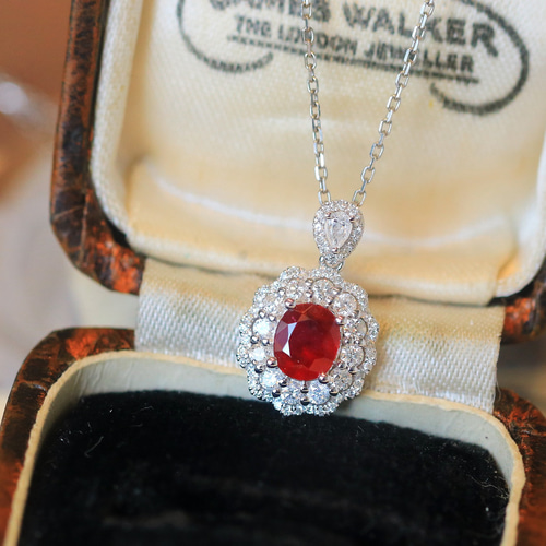 天然ダイヤモンド付きルビーペンダントトップk18 3912 ペンダント