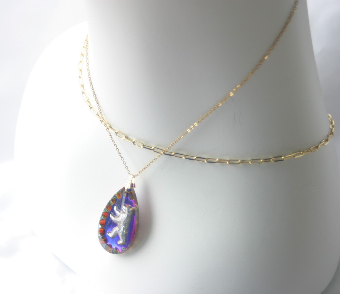 【ドイツ ／ ビンテージガラス】 約1960年代　ベルリン　シルバーベア　希少　ティアドロップ　チェーン選べます