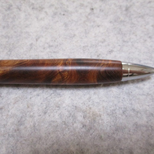 屋久杉瘤 黒油木 瘤杢光明 椿油仕上げ 木軸ボールペン(シャープ