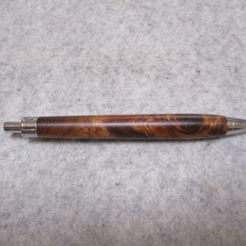屋久杉瘤 黒油木 瘤杢光明 椿油仕上げ 木軸ボールペン(シャープ