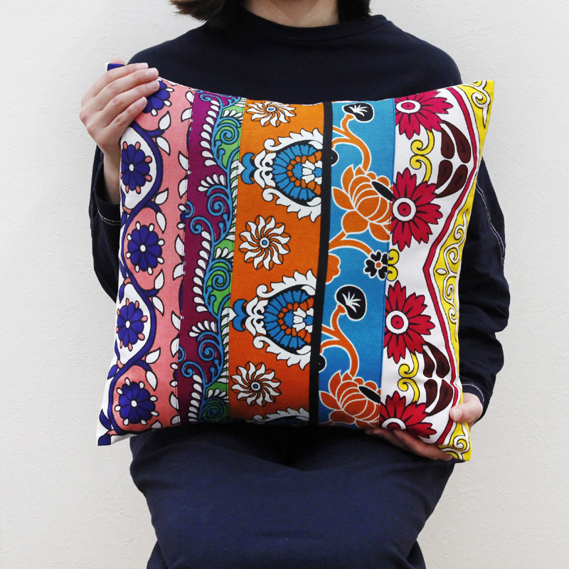 カンガのクッションカバー（ パッチワーク ）45×45 アフリカ布 春の超早割2026