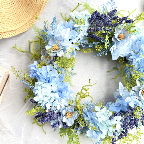 ネモフィラブルーの紫陽花とラベンダーのガーデンリース リース
