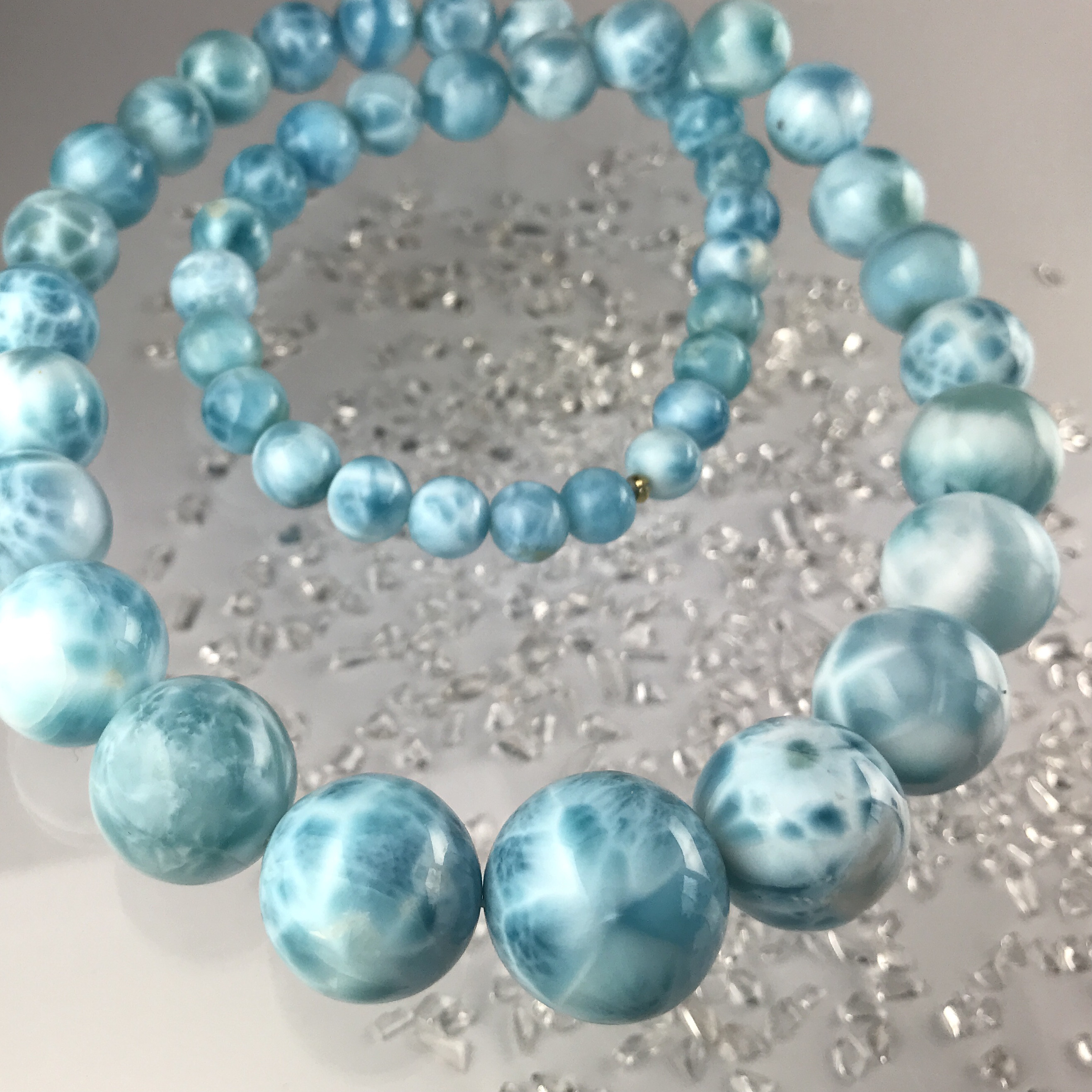 ラリマー首飾り　9mm 〜 21mm 49個 220g 内側直径62cmくらい　AAAAA 〜AAクラス