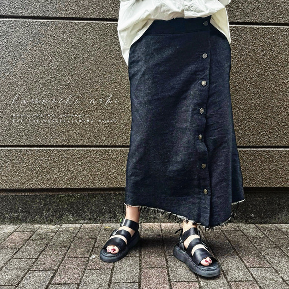 ■3日内発送■【6/30再販】洗練された大人の一枚。深みのあるブラックリジット風デニムラップスカート。ウエストゴム 夏 4枚目の画像