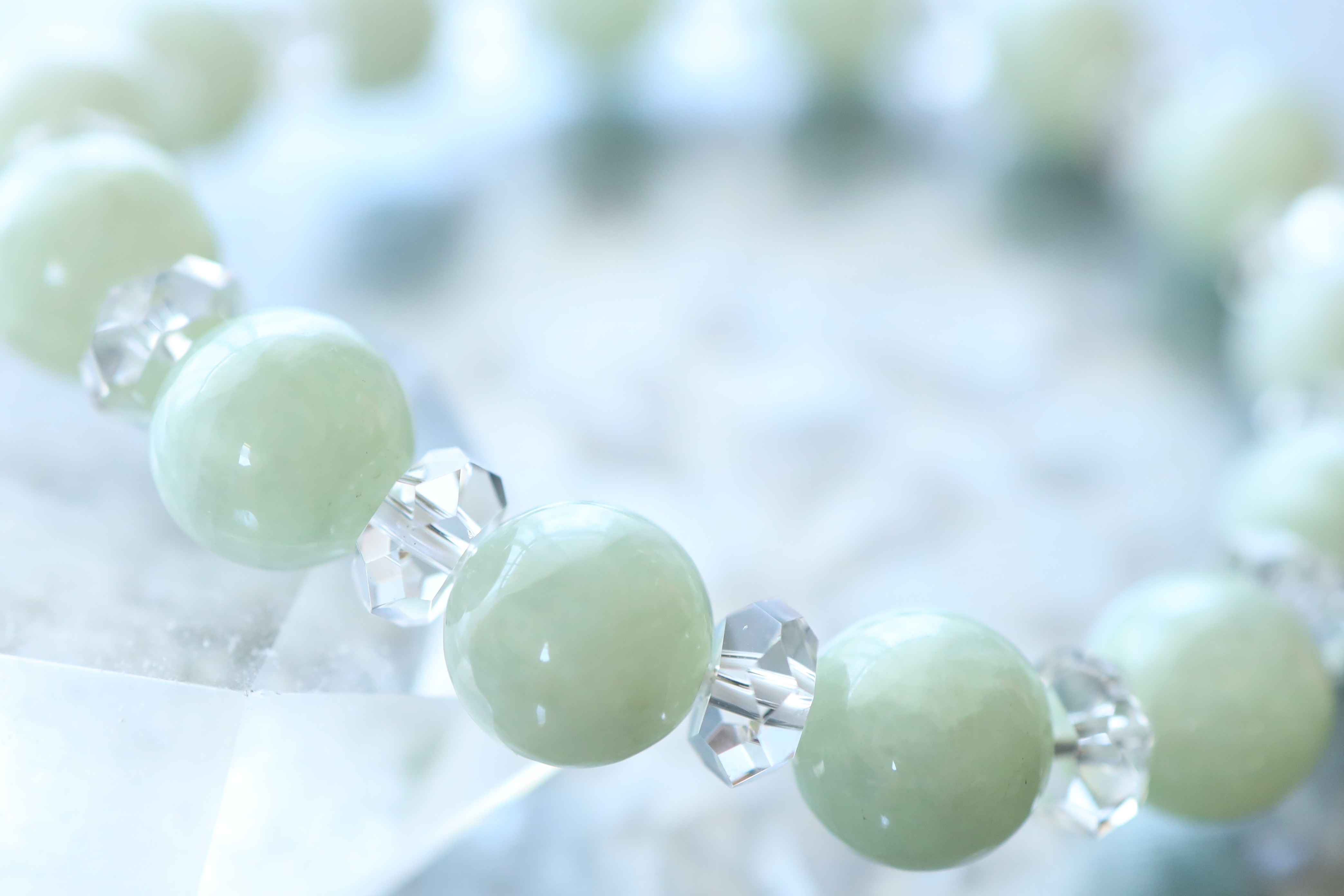 …☆プレミアムブレス☆…☆「翡」・「翠」の名に込められた意味：翡翠：10ミリ＆水晶☆…☆天然石☆…