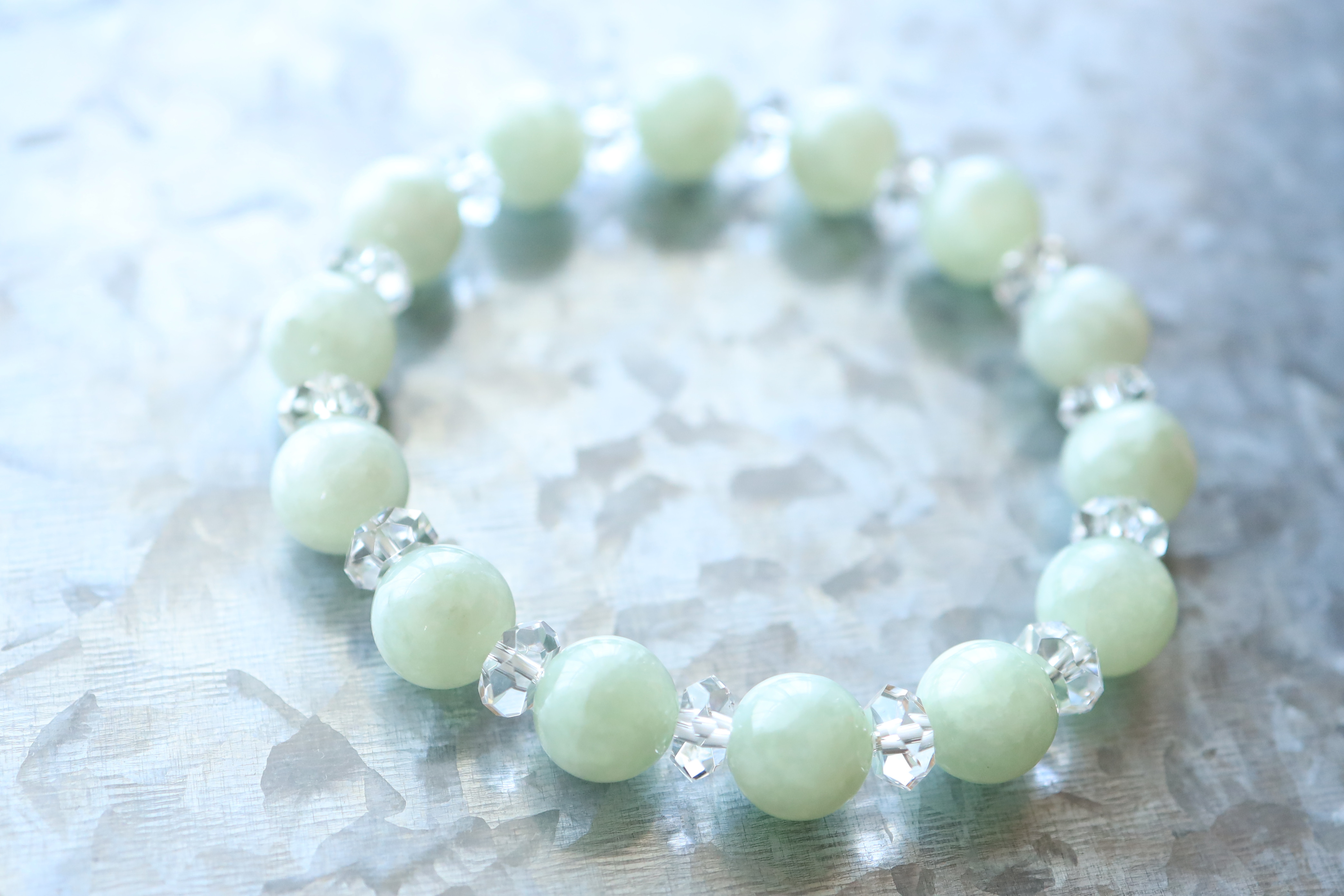 …☆プレミアムブレス☆…☆「翡」・「翠」の名に込められた意味：翡翠：10ミリ＆水晶☆…☆天然石☆…