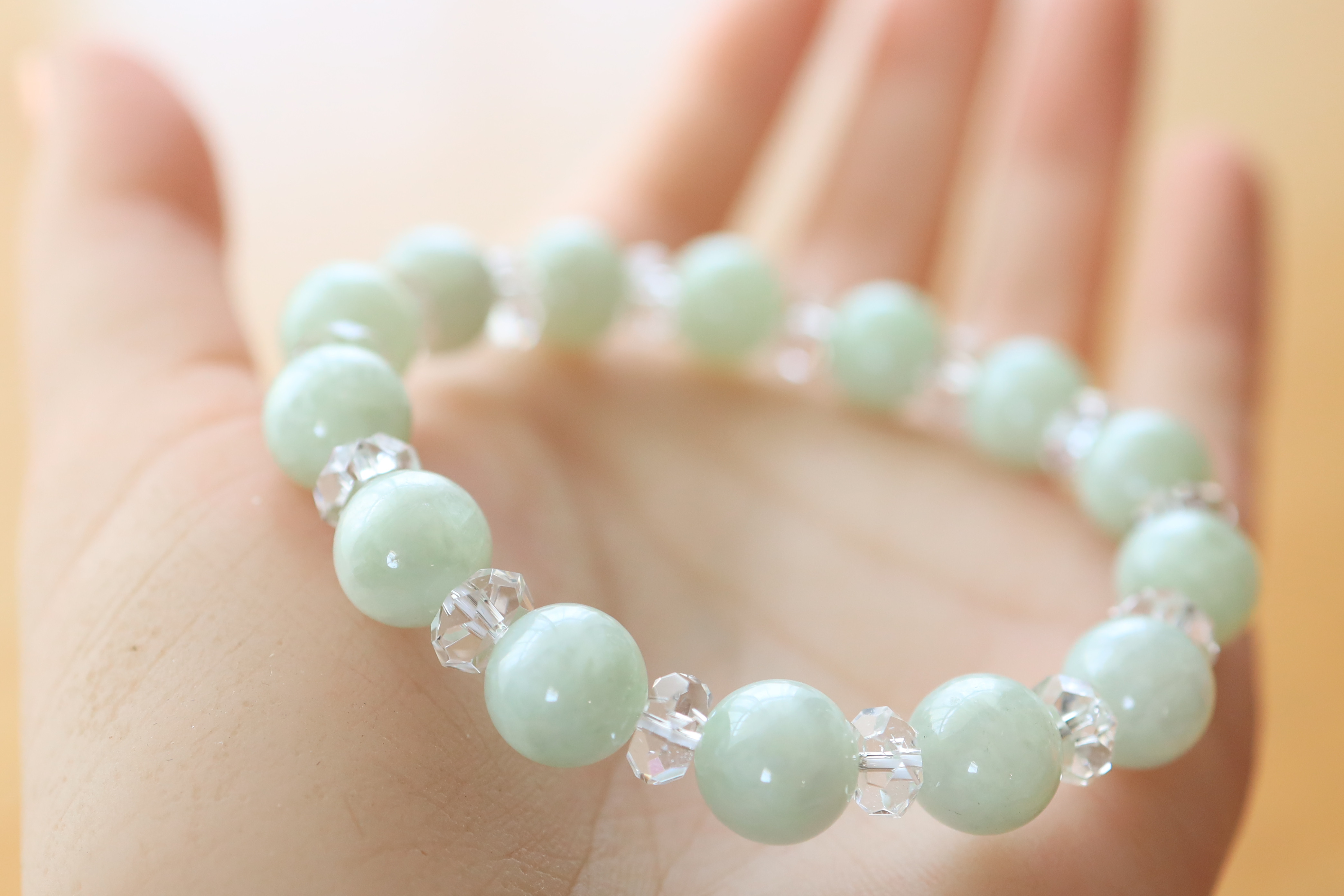 …☆プレミアムブレス☆…☆「翡」・「翠」の名に込められた意味：翡翠：10ミリ＆水晶☆…☆天然石☆…