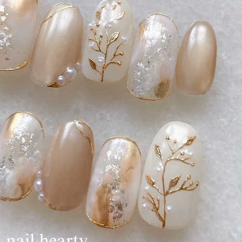 ネイルチップ オーダー キルティング 韓国 ミラー ニュアンス マグネット 白 ネイルチップ オーダー キルティング 韓国 ミラー ニュアンス