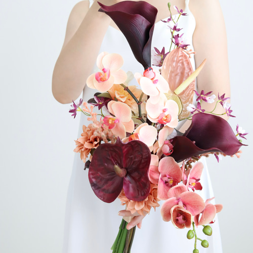 バーガンディとテラコッタの縦長アームブーケ ウェディングブーケ 造花