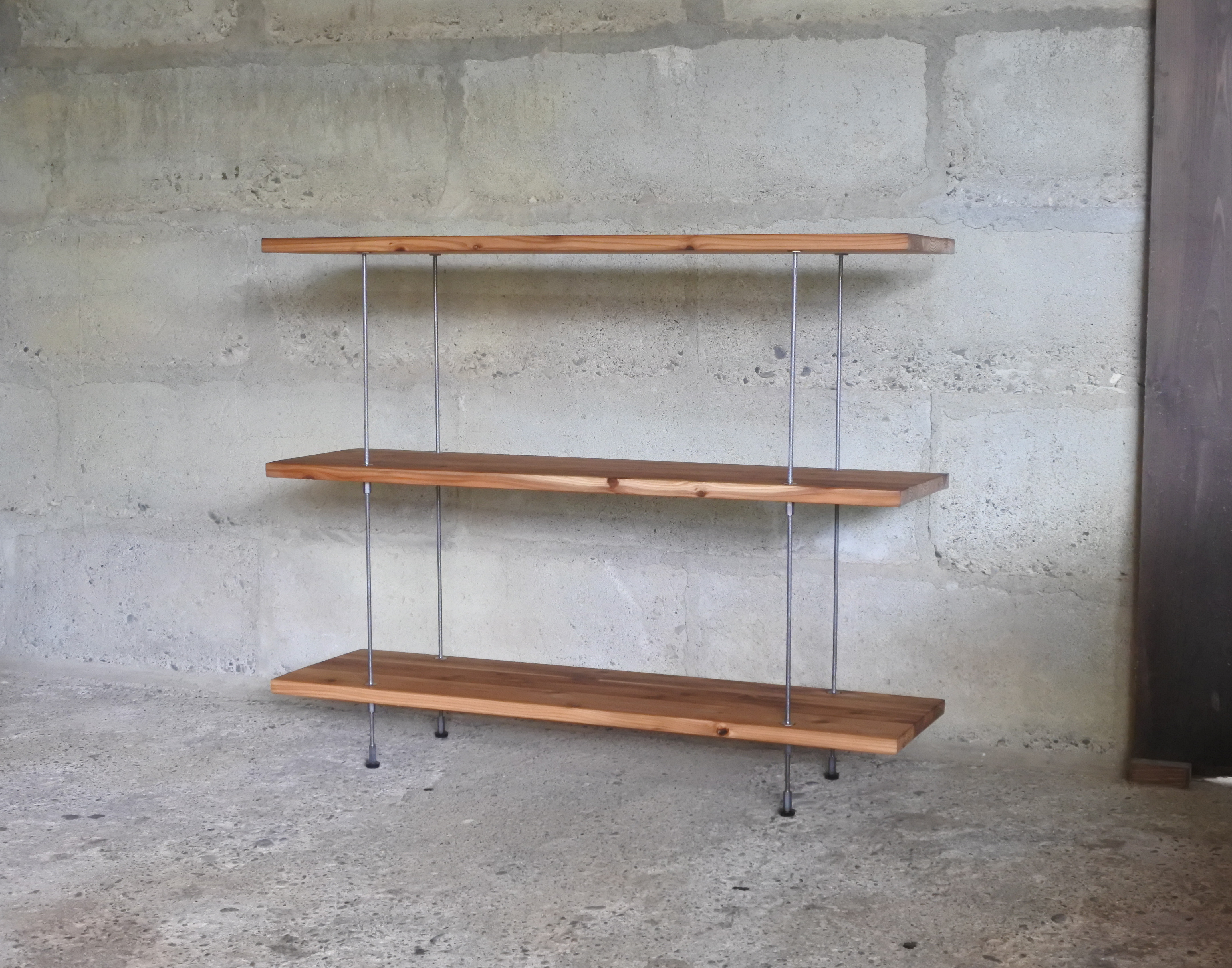 無垢材で作ったシェルフ 観葉植物 プラントシェルフ プランツ