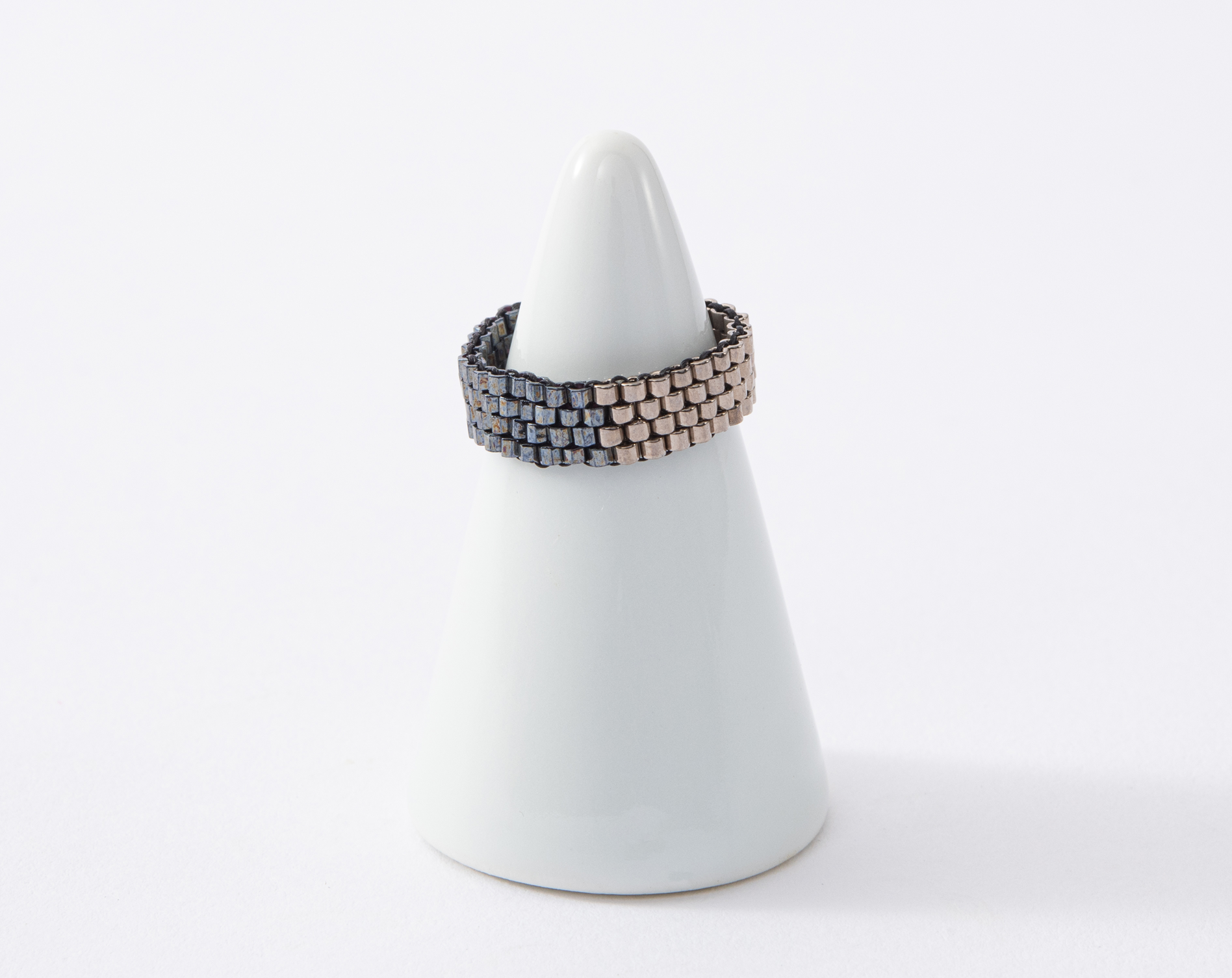 ２色アシンメトリービーズリング⑦（みやび020-RNG-Gm＆Gr）みやびシリーズ