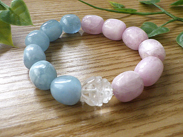 アクアマリン＆ラベンダーアメジスト　大ぶりブレスレット