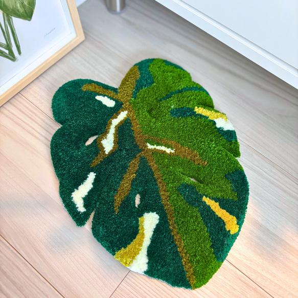 Monstera plants rug 01 | 観葉植物モンステラ葉のラグ（受注発注