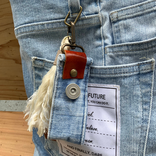 デニムリメイク☆タッセル付き革タグチャーム☆Native② デニムリメイク☆タッセル付き革タグチャーム☆Native②