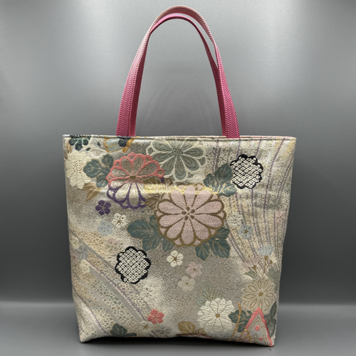 帯リメイク✴︎トートバッグ✴︎バラ柄✴︎457 帯リメイク✴︎トートバッグ✴︎バラ柄✴︎457 帯リメイク