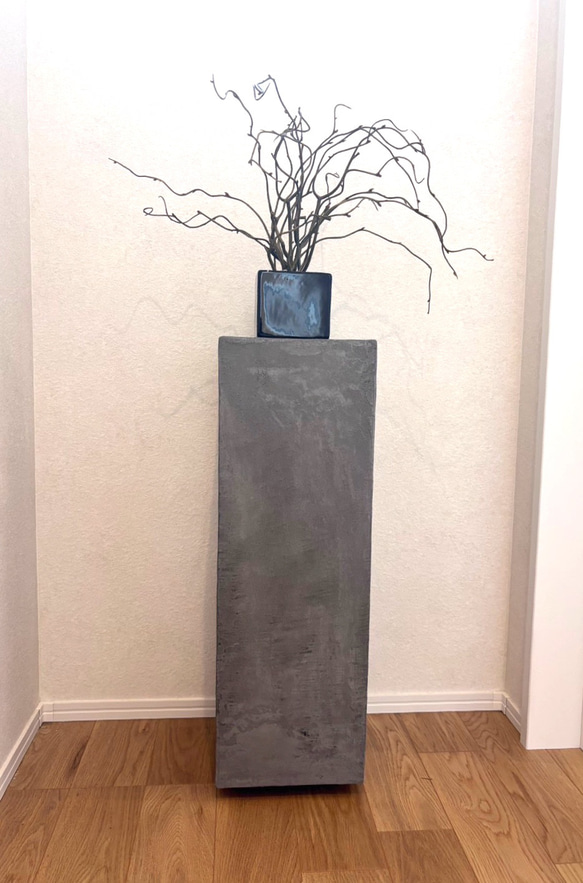 天然素材のしっくいを使ったディスプレイスタンド/フラワースタンド