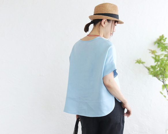 大人のTシャツに。リネンのワイドプルオーバーブラウス（ホリゾンブルー）TP34 1枚目の画像