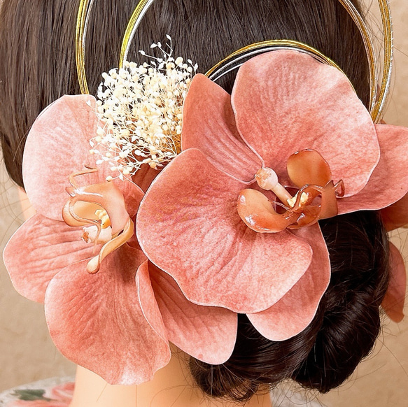 送料無料 くすみピンク胡蝶蘭の髪飾り 結婚式 成人式 水引  ウェディング ゴールド コチョウラン 5枚目の画像