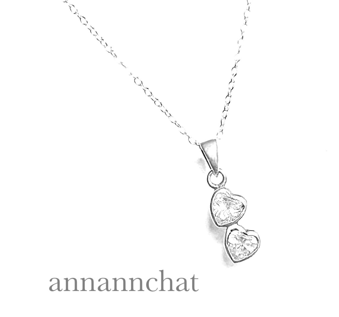 【ビンテージ　ヨーロッパ製　スターリングシルバー　ハート二粒　ラインストーン　ネックレス】シルバー925