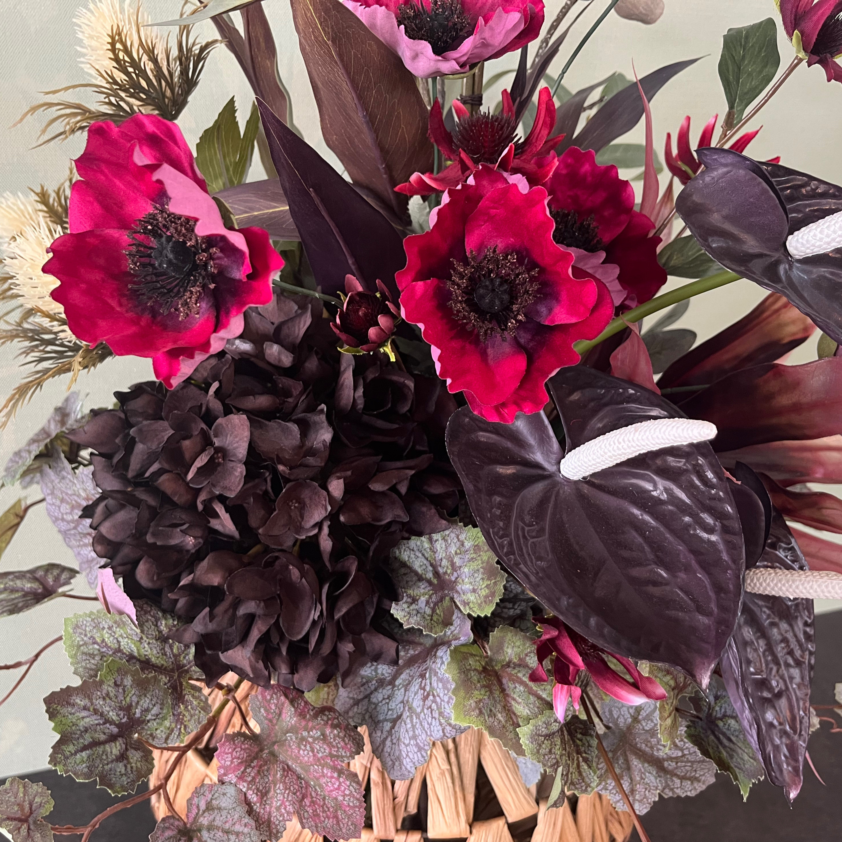 「送料無料」円形バスケット　モダンスタイルのフラワーアレンジメント