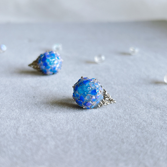 グラデーションが美しい紫陽花ピアス 3枚目の画像