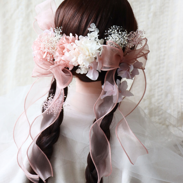 ローズピンクのオーガンジーダブルリボンとお花の髪飾り　振袖や袴、ドレスにも　　成人式ヘア飾り　卒業式ヘア飾り　結婚式 3枚目の画像