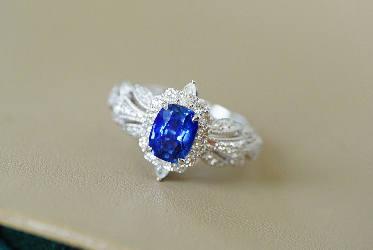 cheese★スリランカ産ブルーサファイア★リングオーダー スリランカ産ブルーサファイア ダイヤモンドリング SA 1.28ct D