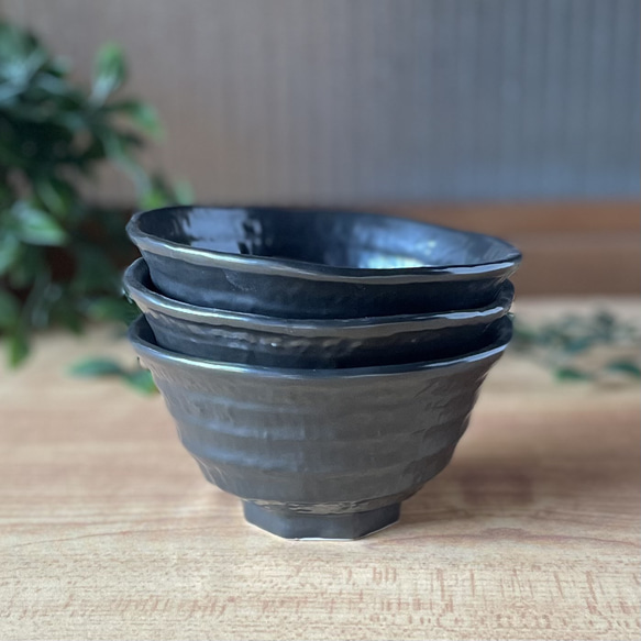 《数量限定・特別価格》ろくべ型茶碗・中　ツヤありいぶし黒　 5枚目の画像