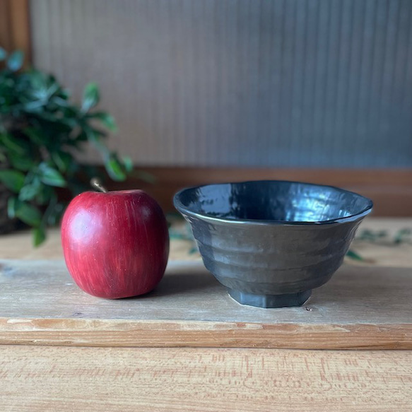 《数量限定・特別価格》ろくべ型茶碗・中　ツヤありいぶし黒　 6枚目の画像