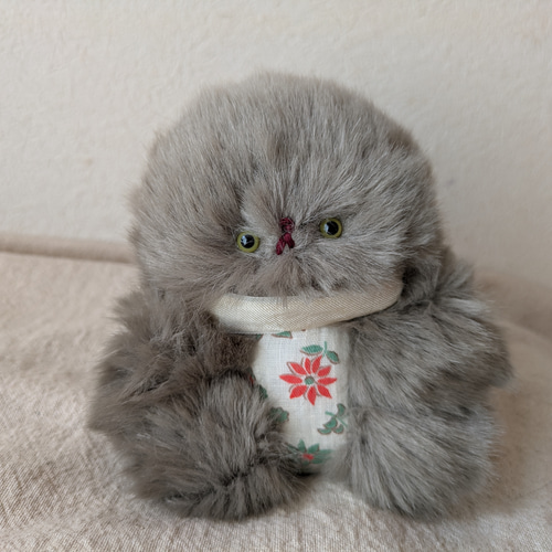 不機嫌な灰色ねこのぬいぐるみ ぬいぐるみ マルミミネコ 通販 19378832