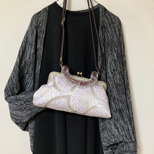 アンズルーム★ハンドメイド★着物★がま口バッグ★ハンドバッグ★かばん★白系 アンズルーム☆2WAY☆着物 帯☆がま口 バッグ☆ハンドバッグ
