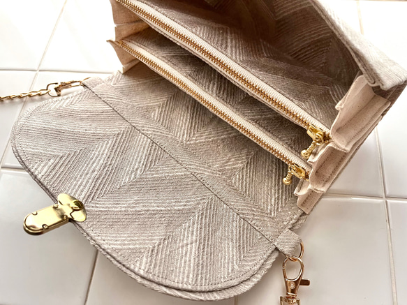 新色グレージュ《 herringbone 》フレンチリネンのジャガード織ヘリンボーン軽やかショルダーバッグ 12枚目の画像