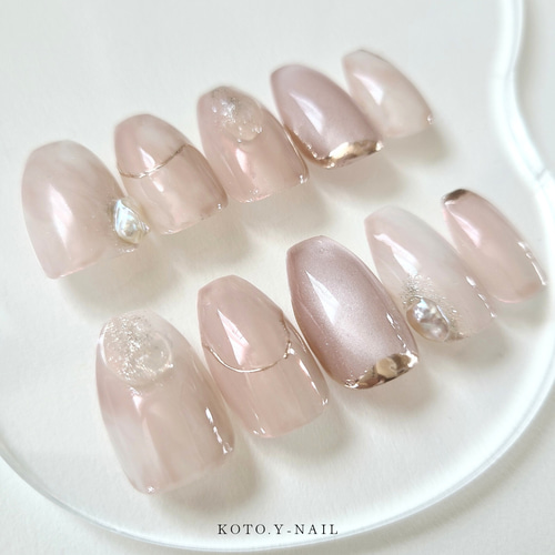 Misty Mocha ニュアンスネイル ブライダル 上品 成人式 前撮り ネイル