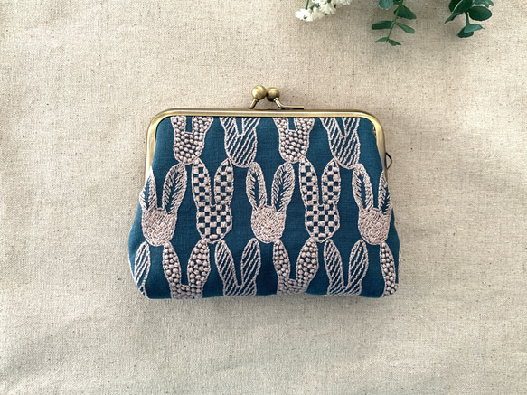 ミナペルホネン　ポンピア　ハンドメイド　がま口　コインケース　ポーチ 1枚目の画像