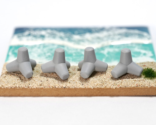 テトラポッド 消波ブロック ミニチュア ライトグレー 幅約20mm その他