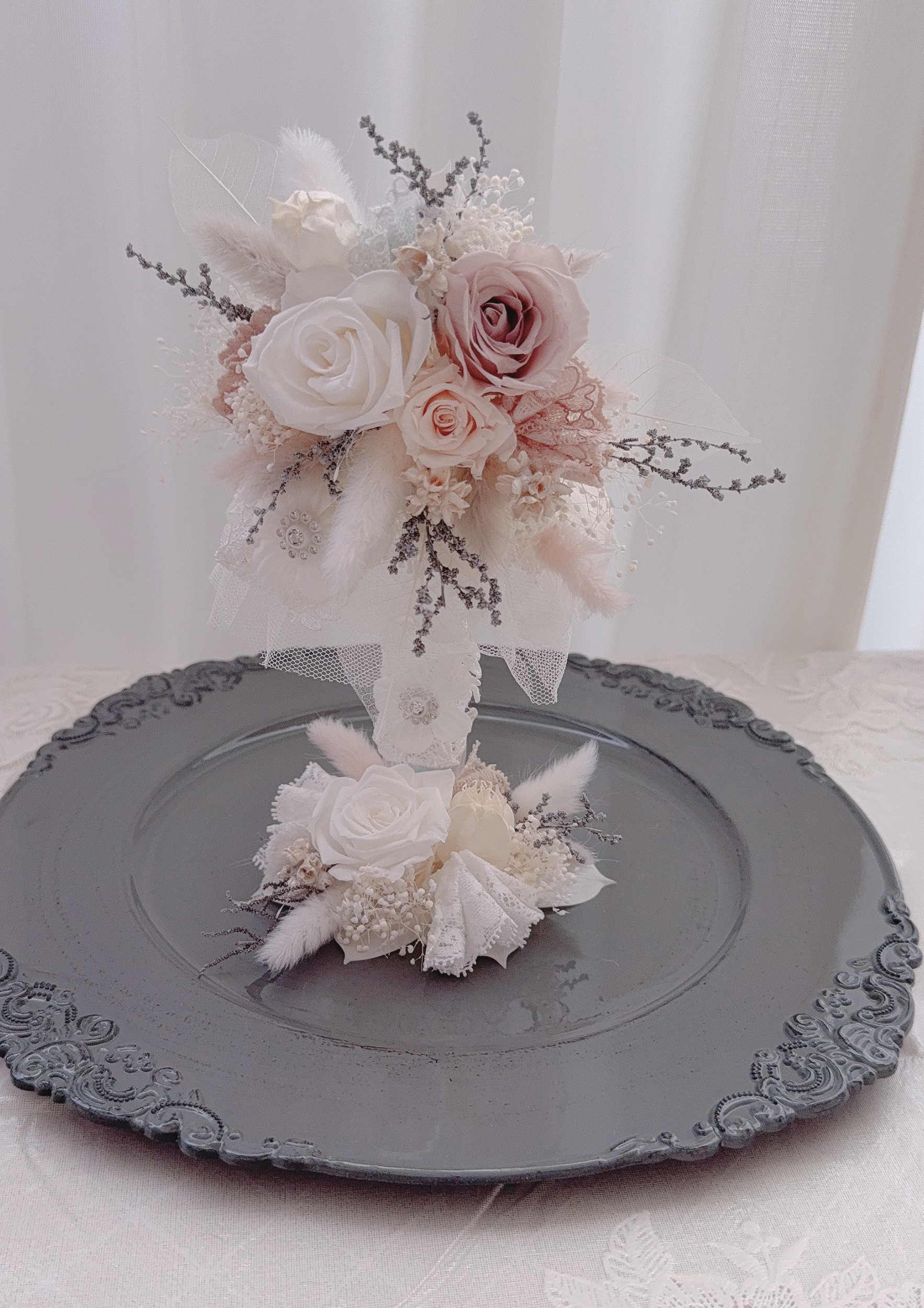 ❤️SALE❤️プリザーブドフラワーランプシェードアレンジ(ホワイトピンク)