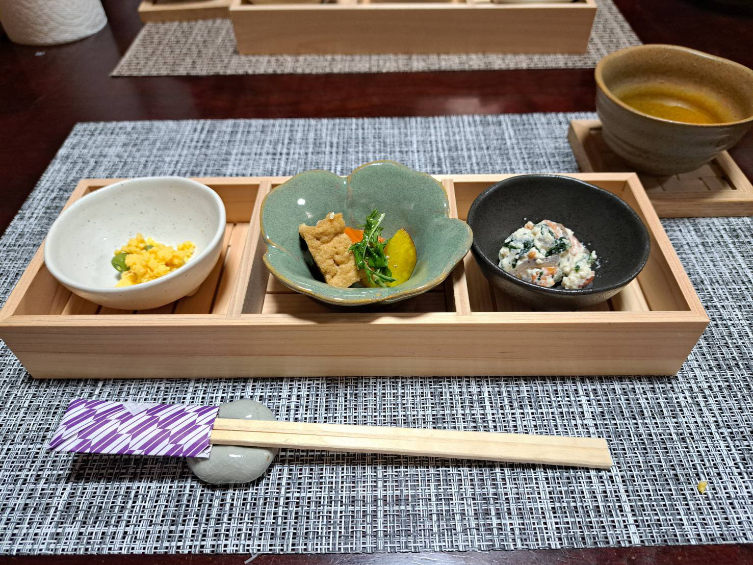 天然木　仕切り膳