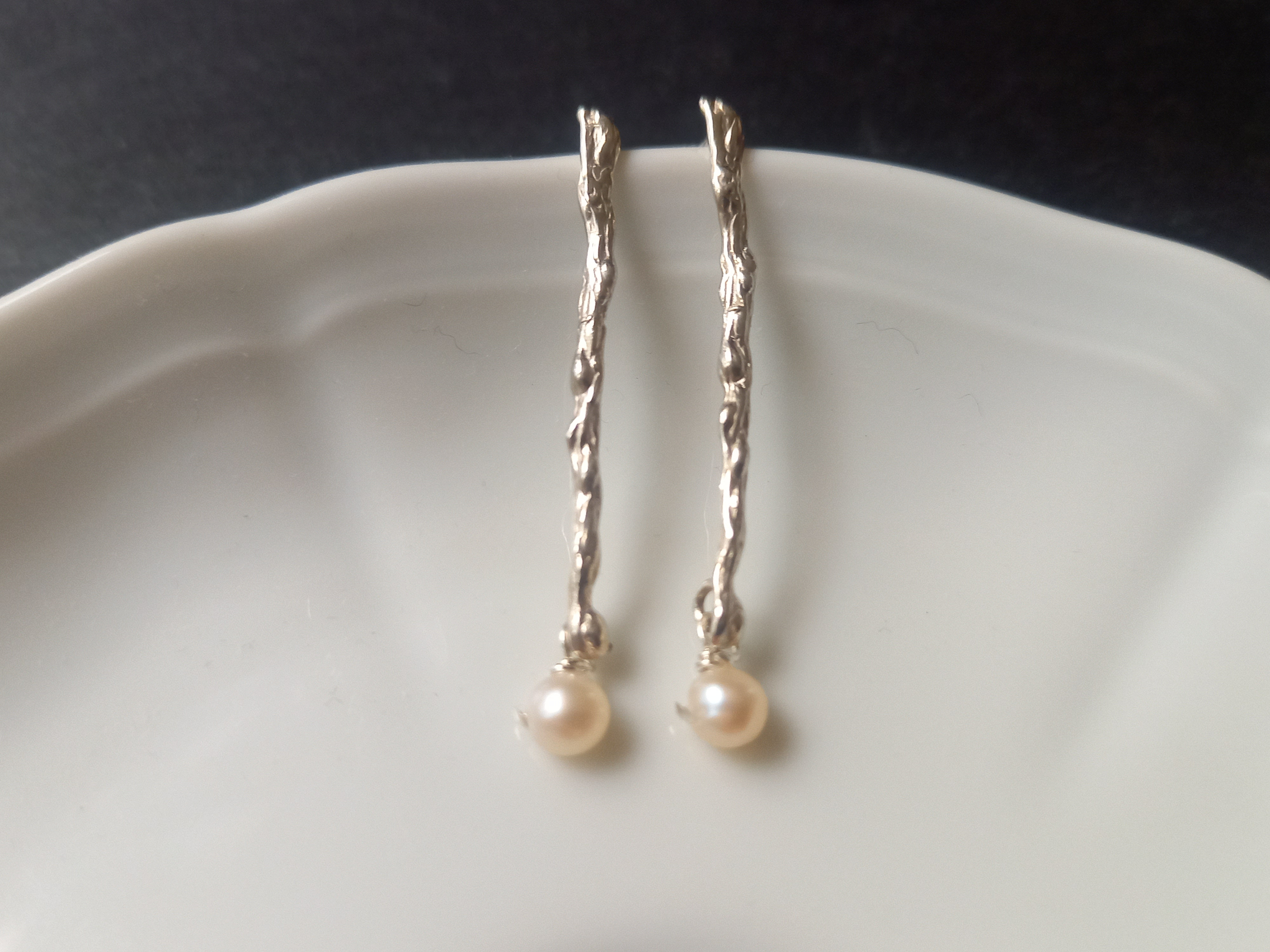 Utoka ☆ silver     蔓と実  パール ピアス