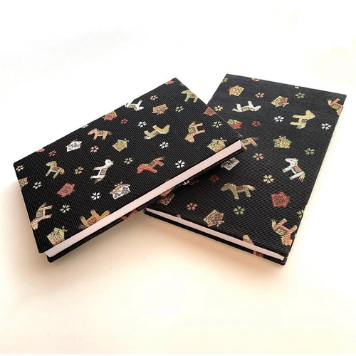 桜駿馬』 金襴織物御朱印帳 B6 大判サイズ 馬 絵馬 願い 叶える 良い