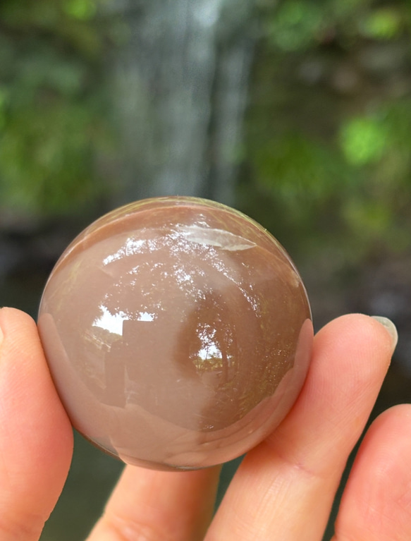 ムーンストーン 丸玉 スフィア 584g 虹、シラーあり 01 ムーンストーン スフィア 584g 虹、シラーあり 丸玉 01