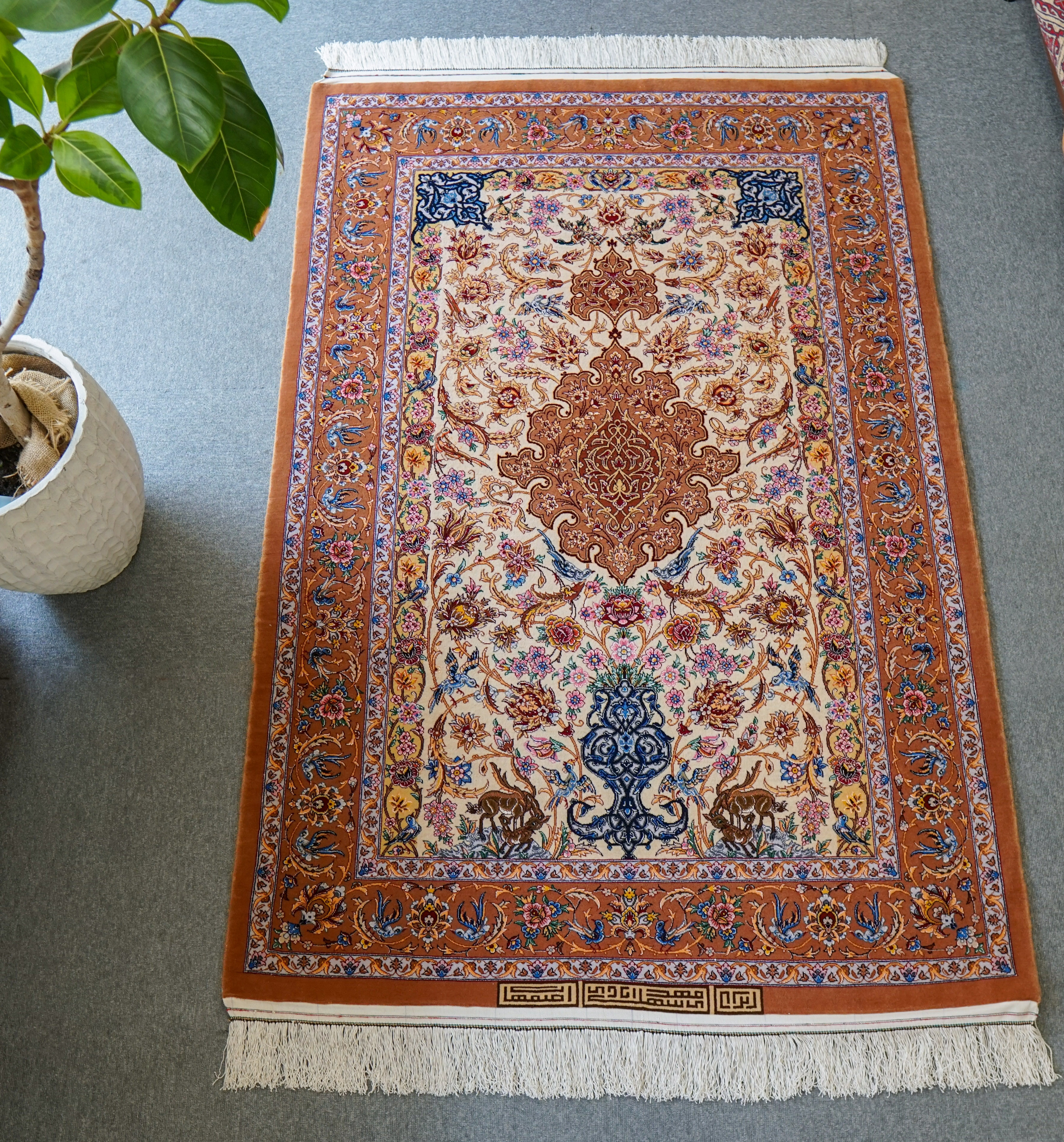 【五大産地/イスファハン】未使用ペルシャ絨毯ラグ 約115cm x 68cm 五大産地/イスファハン】未使用ペルシャ絨毯ラグ 約115cm x 68cm