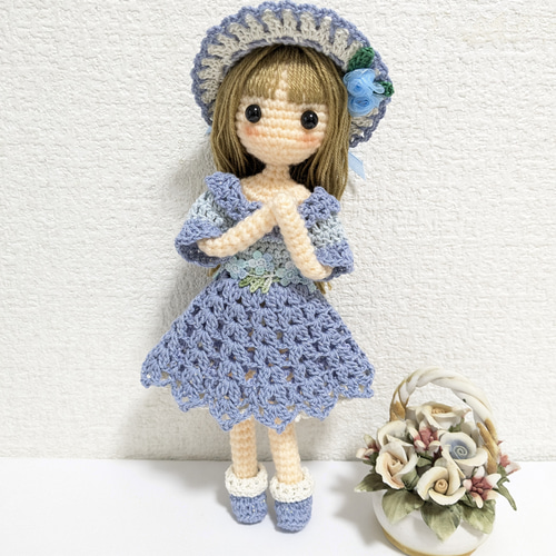 ✿水色ワンピースの女の子 着せ替えあみぐるみ あみぐるみ Karin
