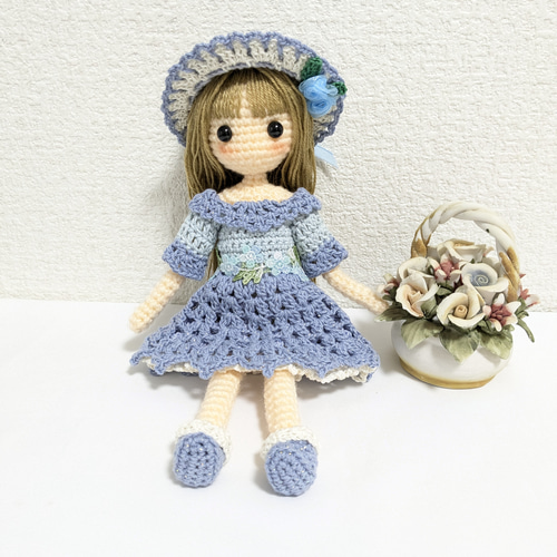 ✿水色ワンピースの女の子 着せ替えあみぐるみ あみぐるみ Karin