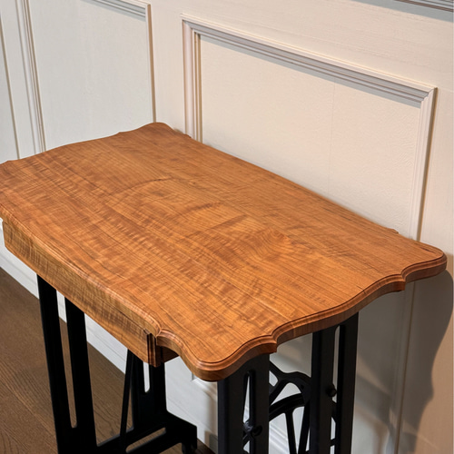 ★古いミシン脚のテーブル　木材　鉄脚　NOKYO　ミシンテーブル　作業台　カフェ 工業用足踏みミシン カフェテーブル アンティーク ダイニング