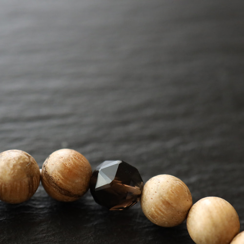 ☆香木の王「沈香」☆アガーウッド【沈香】ブレスレット：約8ミリ