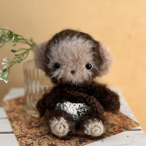 おやすみお猿さん アーティストベア 海外作家様 ハンドメイド ぬいぐるみ 置物 さる 猿 ふわふわ ぬいぐるみ 編みぐるみ あみぐるみ teami_marin 通販